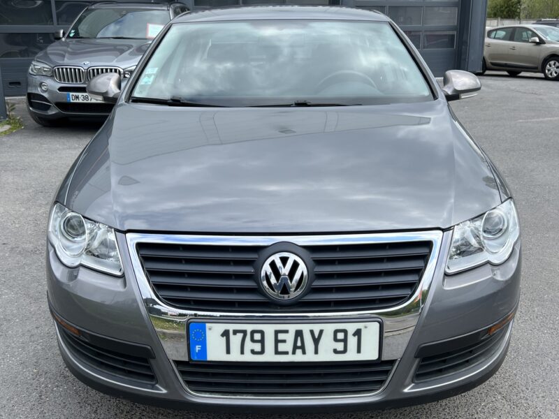 VOLKSWAGEN PASSAT B6 VI BERLINE 1.6 102 Cv 1ERE MAIN / 82 600 Kms - Garantie1an