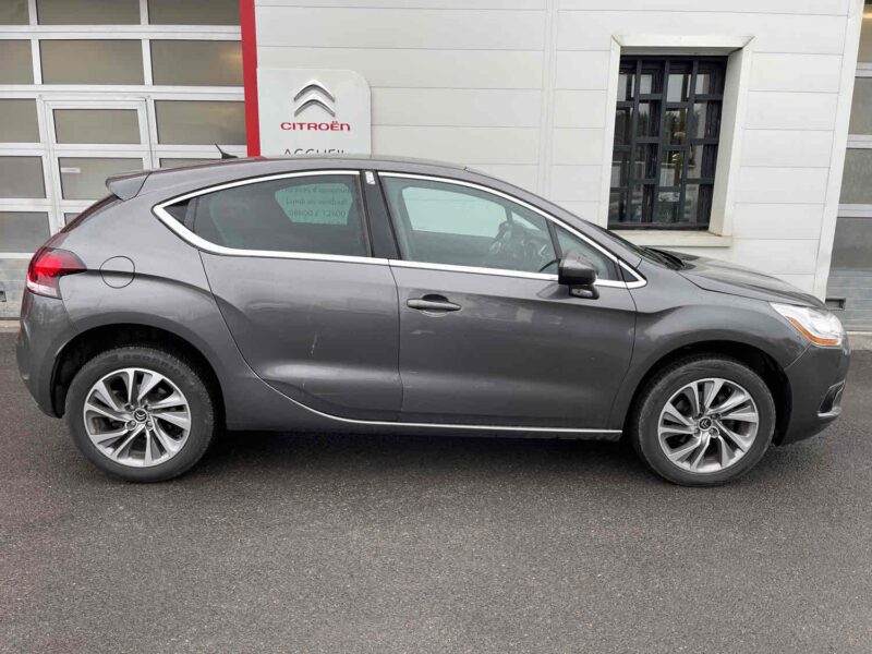 CITROEN DS4 2015