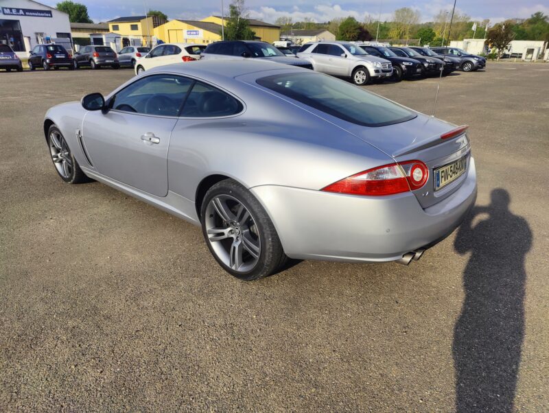 JAGUAR XK Coupé V8 SUPERCHARGED 4.2 XKR 416 cv