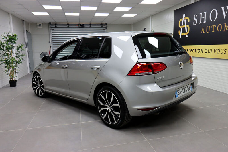 VOLKSWAGEN GOLF VII 2013