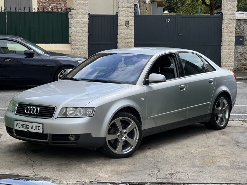 AUDI A4 2002