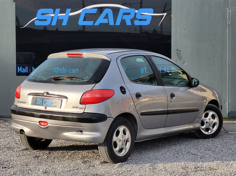 PEUGEOT 206 2002