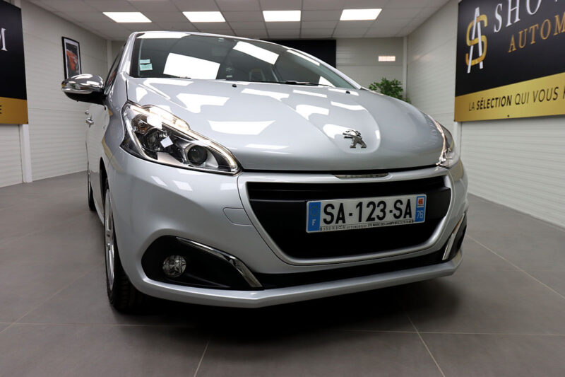 PEUGEOT 208 I 2016