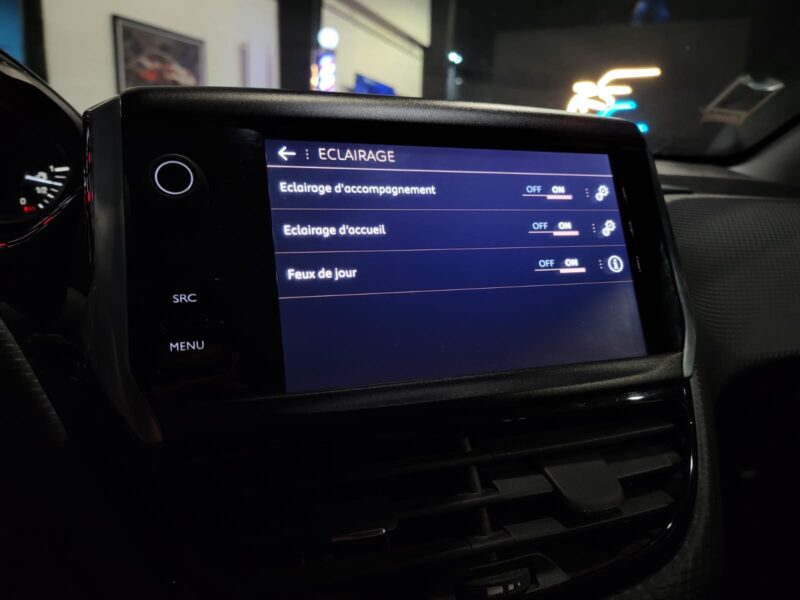 PEUGEOT 2008 I 1.2 PureTech 82cv SIGNATURE 1ER MAIN CARPLAY / CLIM AUTO