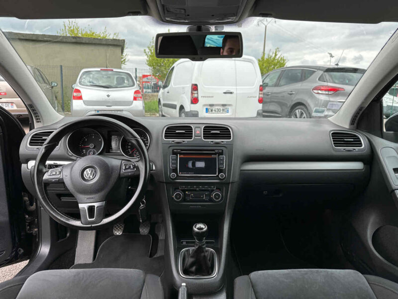 VOLKSWAGEN GOLF 6 2010