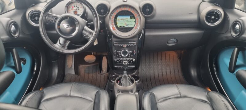 MINI MINI COUNTRYMAN 2012