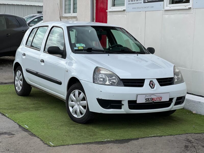 RENAULT CLIO II 2008