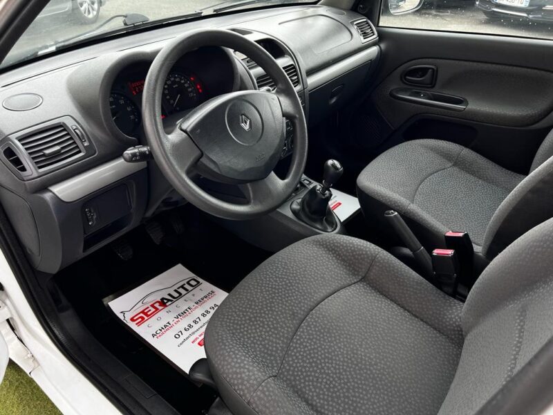 RENAULT CLIO II 2008