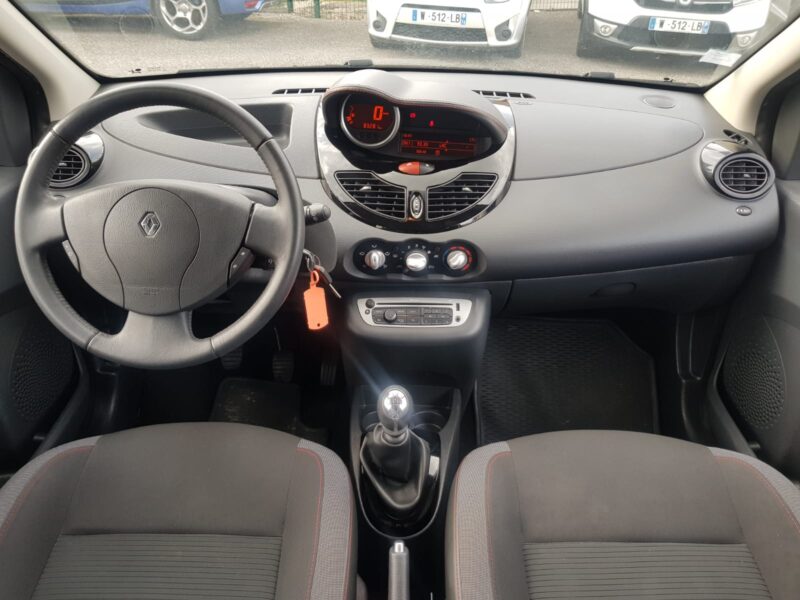 RENAULT TWINGO II 1.2i 75CV DYNAMIQUE