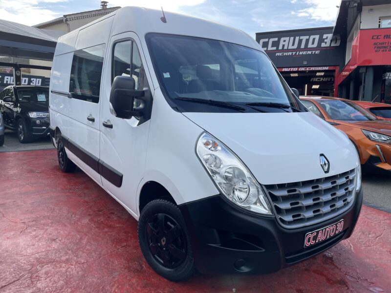 RENAULT MASTER III Camionnette 2013