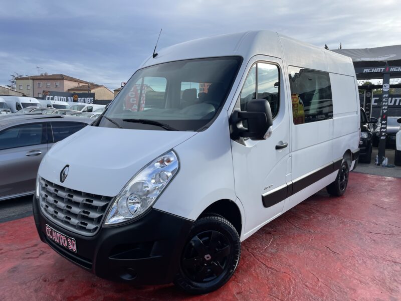 RENAULT MASTER III Camionnette 2013