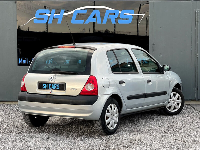 RENAULT CLIO II 2004