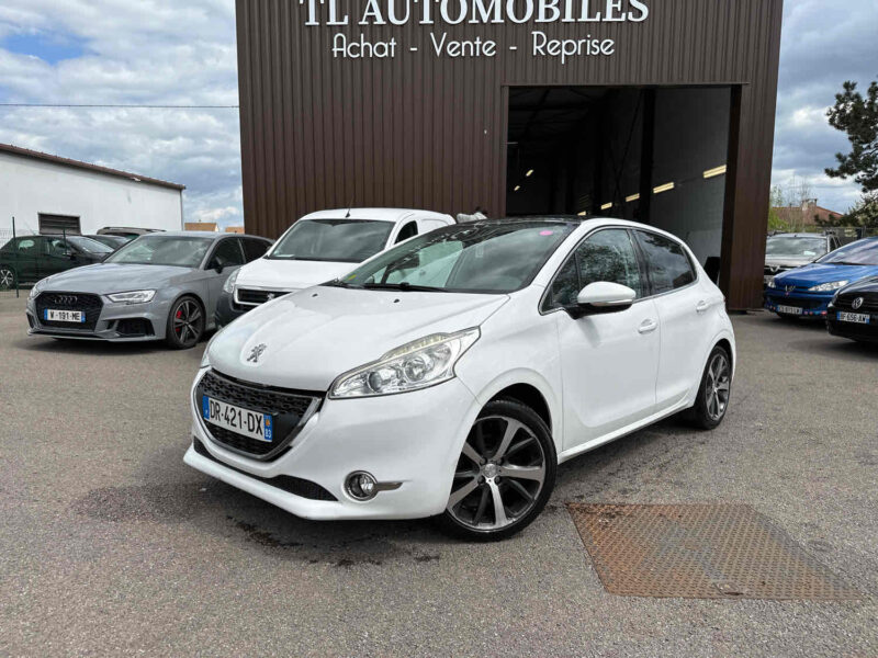 PEUGEOT 208 I 2015