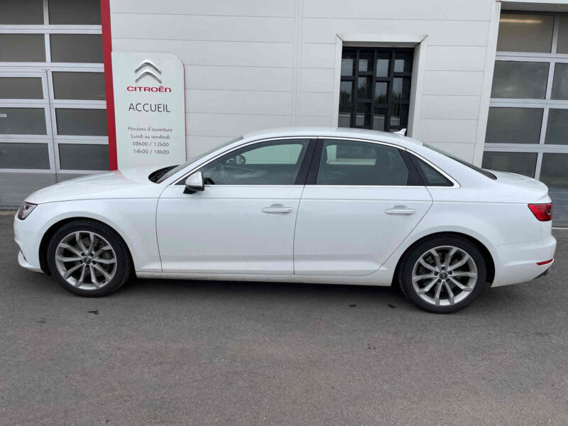 AUDI A4 B9 2016