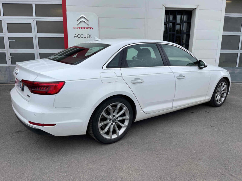 AUDI A4 B9 2016