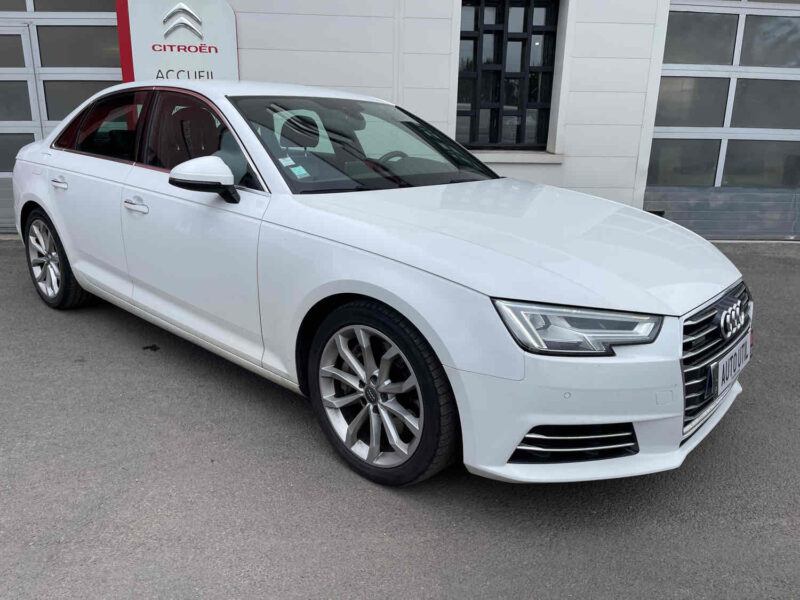 AUDI A4 B9 2016