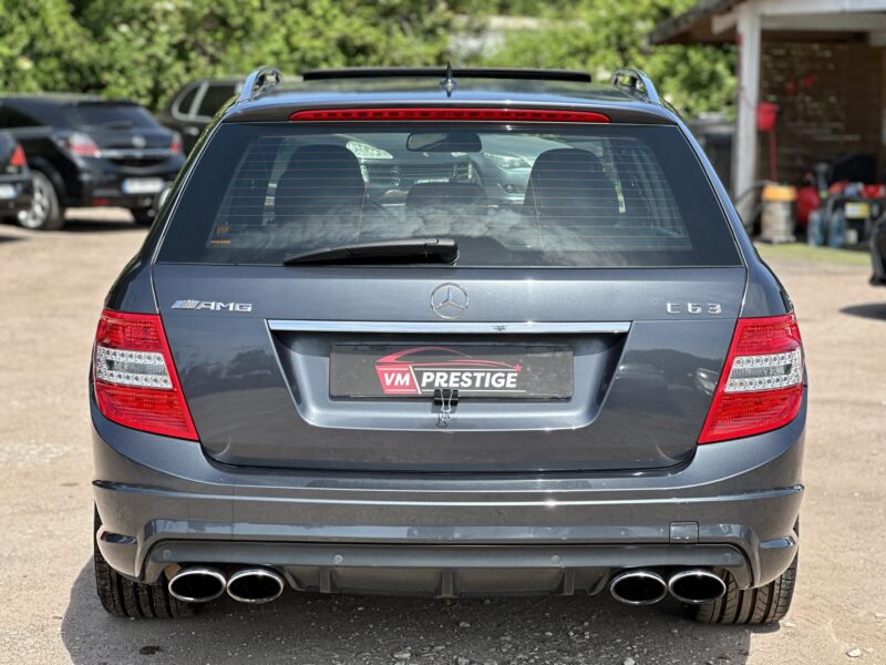 Mercedes C63 T AMG 6,2L V8 457 CV 7G-Tronic / Toit Ouvrant / C 63 AMG