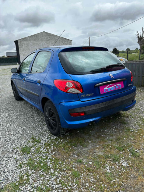 PEUGEOT 206+ 2011