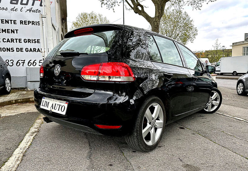 VOLKSWAGEN GOLF VI 2011