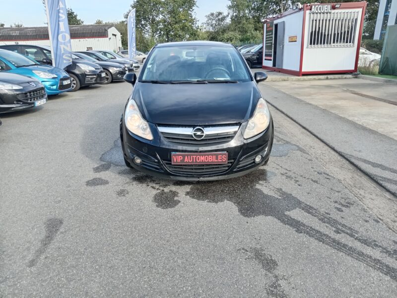 OPEL CORSA D 2008