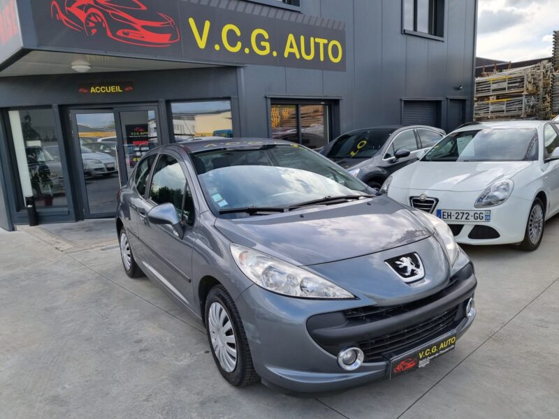 PEUGEOT 207 3 portes 1.6 HDi 90 Style