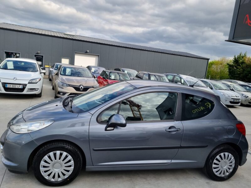 PEUGEOT 207 3 portes 1.6 HDi 90 Style