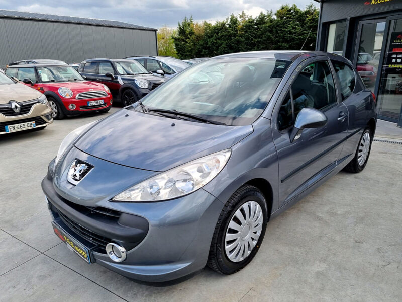 PEUGEOT 207 3 portes 1.6 HDi 90 Style