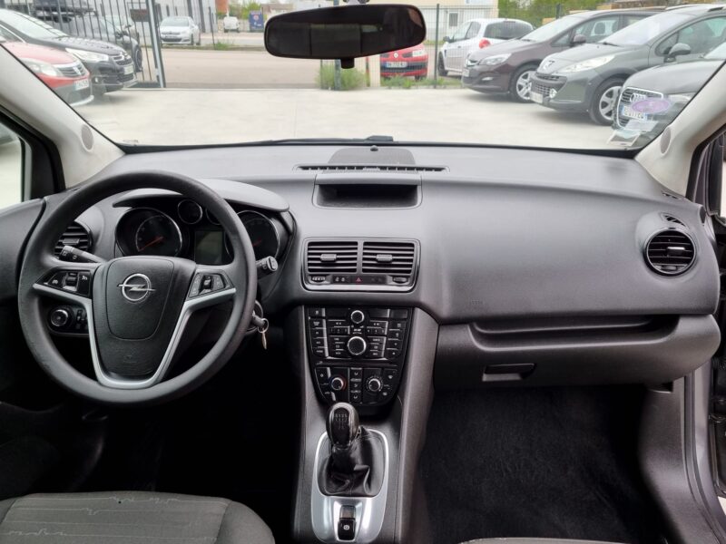 OPEL MERIVA B  2011