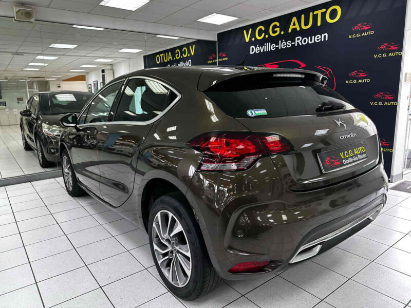 CITROEN DS4 1.6 e-HDi 112ch Airdream So Chic