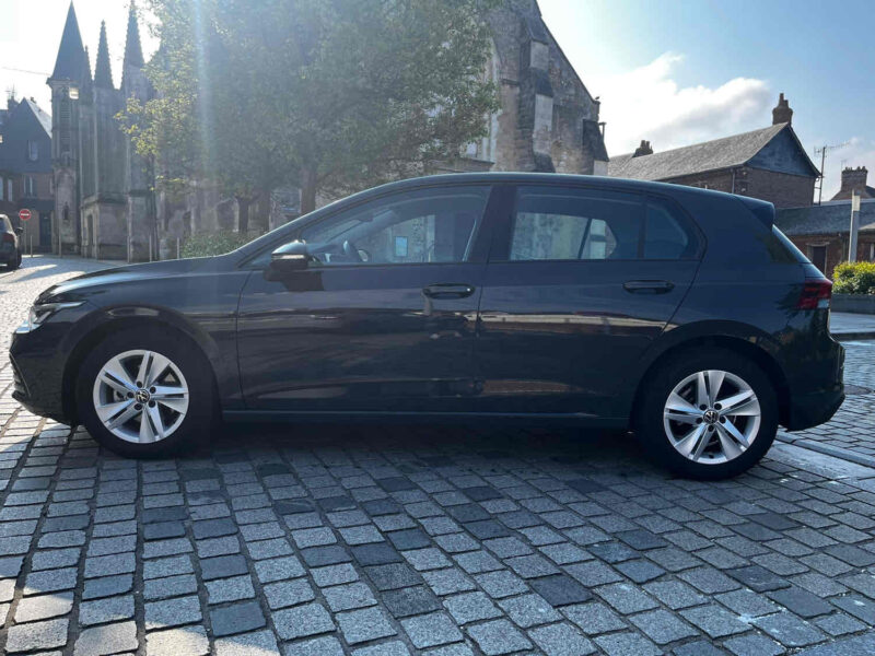 VOLKSWAGEN GOLF VIII 2021