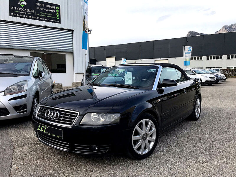 AUDI A4 Cabriolet - 2.5 TDi 163cv BV6 V6 S-line - GARANTIE 6 MOIS