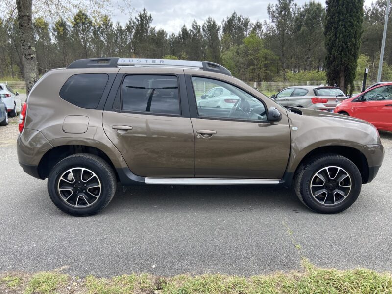 DACIA DUSTER 4X2 TCE 125 BLACK TOUCH