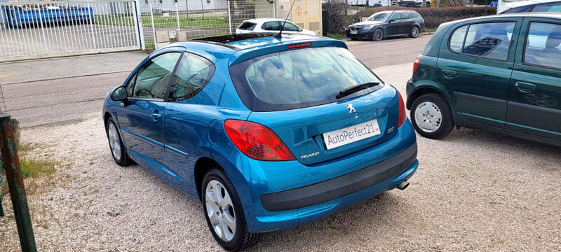 PEUGEOT 207 2007