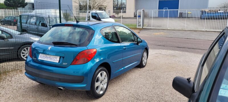 PEUGEOT 207 2007