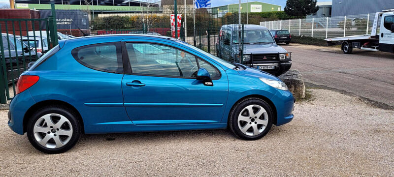 PEUGEOT 207 2007