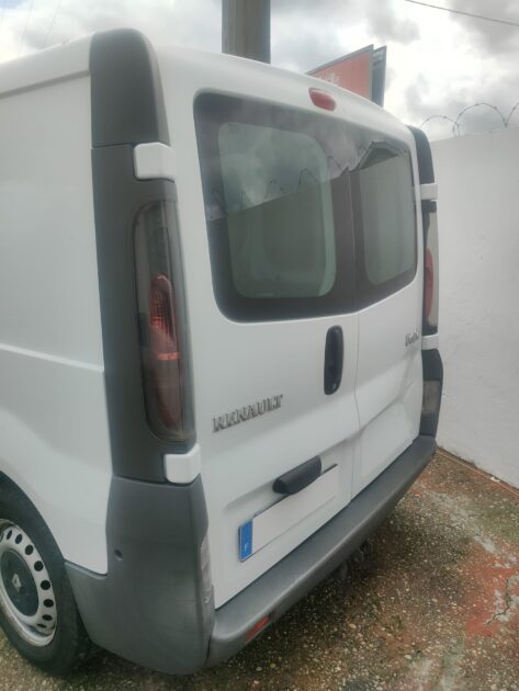 RENAULT TRAFIC II Camionnette 2001