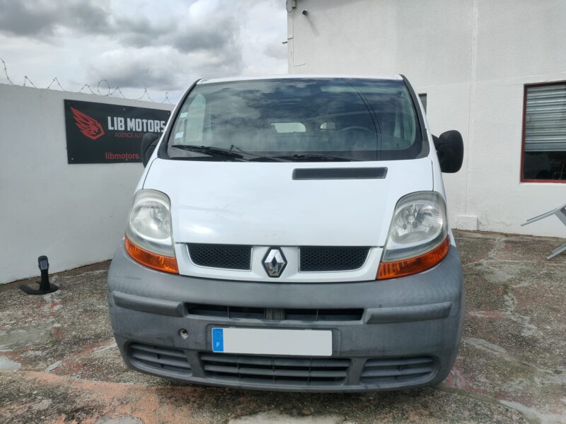 RENAULT TRAFIC II Camionnette 2001