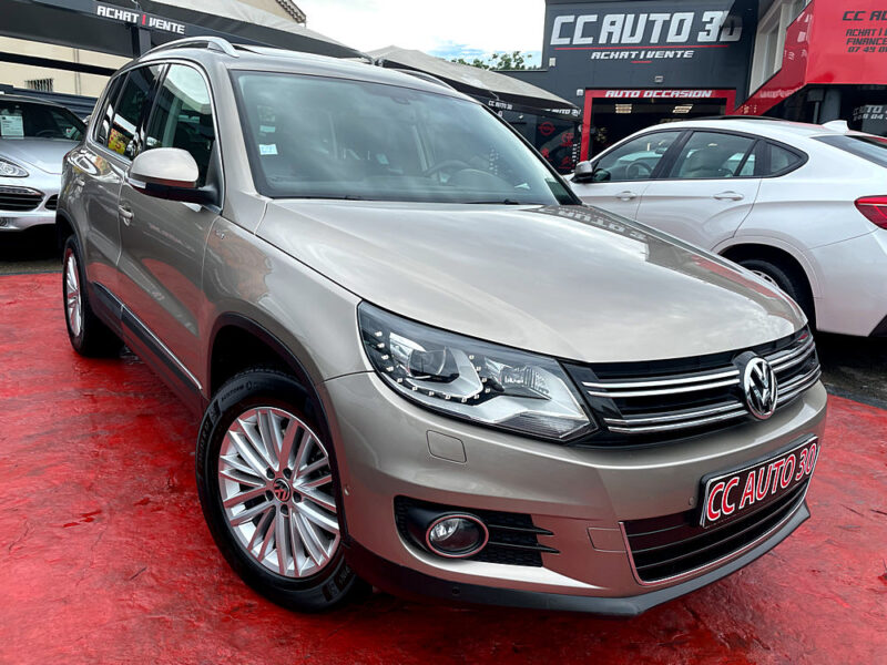 VOLKSWAGEN TIGUAN 2015