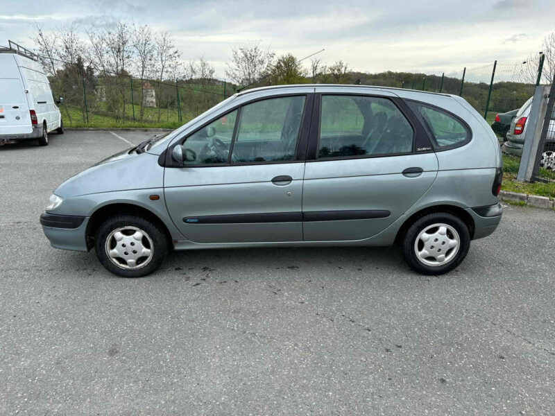 RENAULT MEGANE Scenic 1998