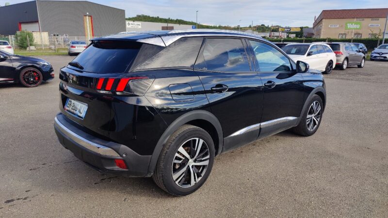 PEUGEOT 3008 1.6 BlueHDi 120cv ALLURE EAT6