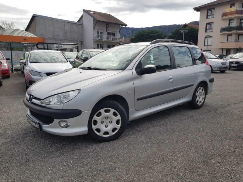 PEUGEOT  206 SW 1.4i 75CV TRENDY