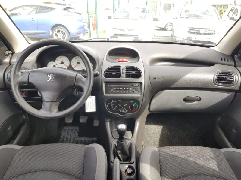 PEUGEOT  206 SW 1.4i 75CV TRENDY