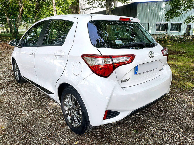 TOYOTA YARIS 1,5 VVTI HYBRID 100 H 75 FULL HYBRID DYNAMIC BVA