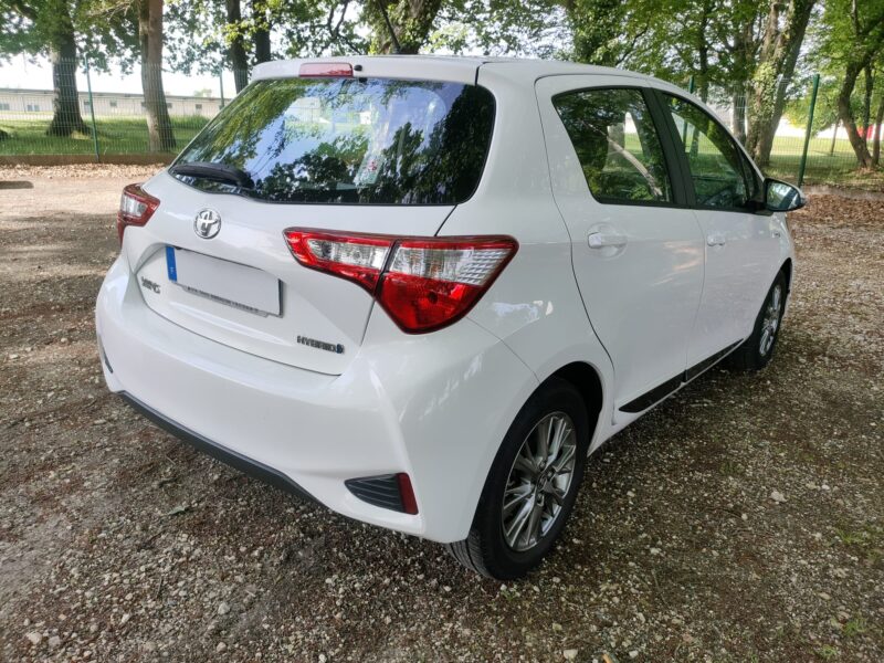 TOYOTA YARIS 1,5 VVTI HYBRID 100 H 75 FULL HYBRID DYNAMIC BVA