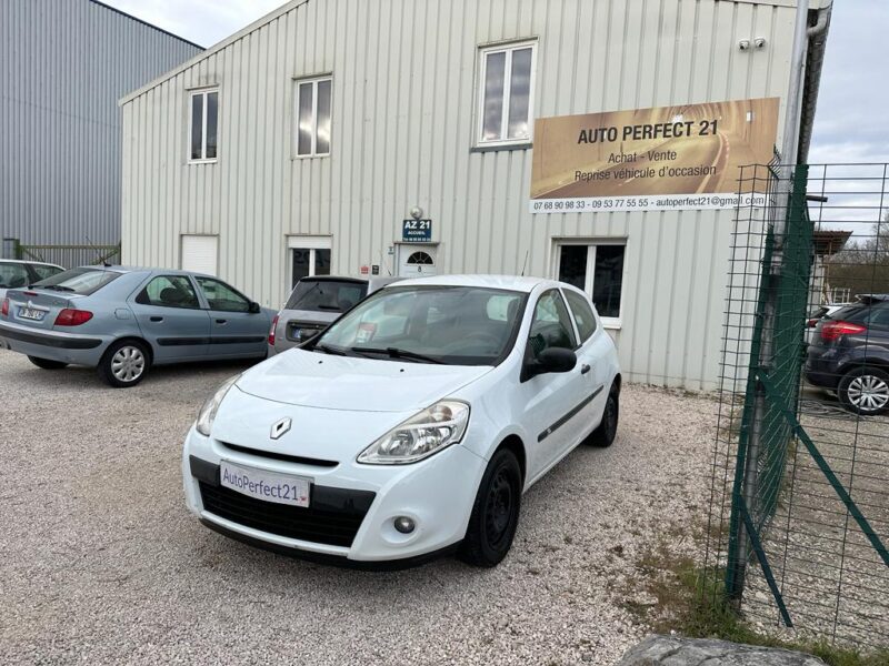 RENAULT CLIO III 2011