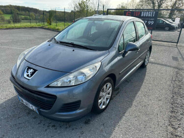 PEUGEOT 207 2010