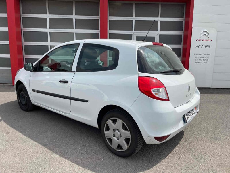 RENAULT CLIO III 2013