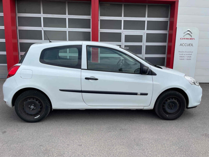 RENAULT CLIO III 2013