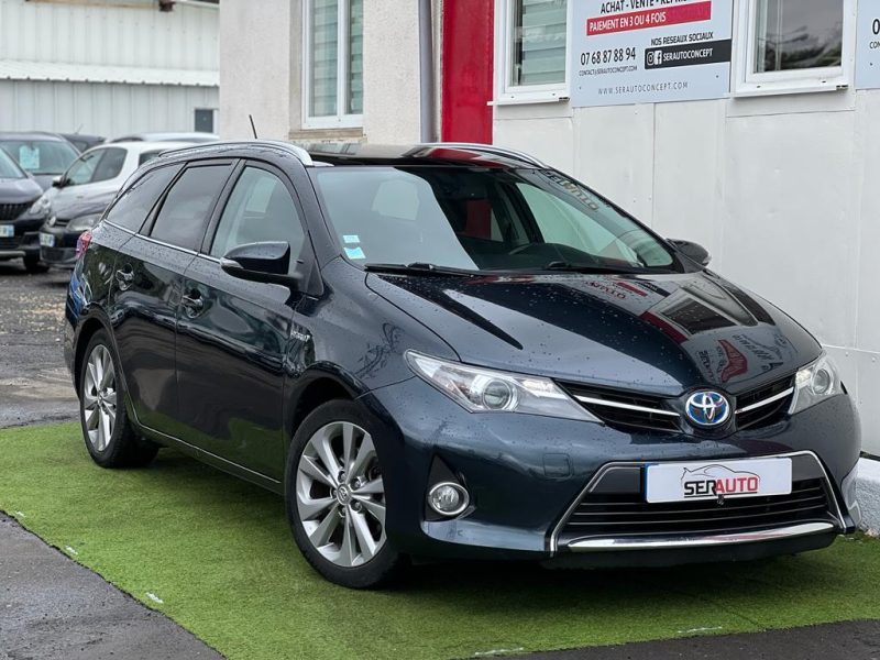 TOYOTA AURIS TOURING SPORTS 2014