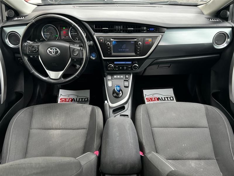 TOYOTA AURIS TOURING SPORTS 2014